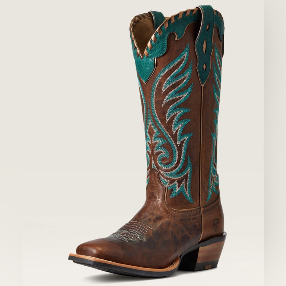 Women’s Ariat boots size 7.5